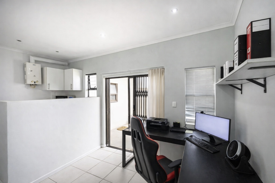 5 Bedroom Property for Sale in Bonnie Doone Eastern Cape